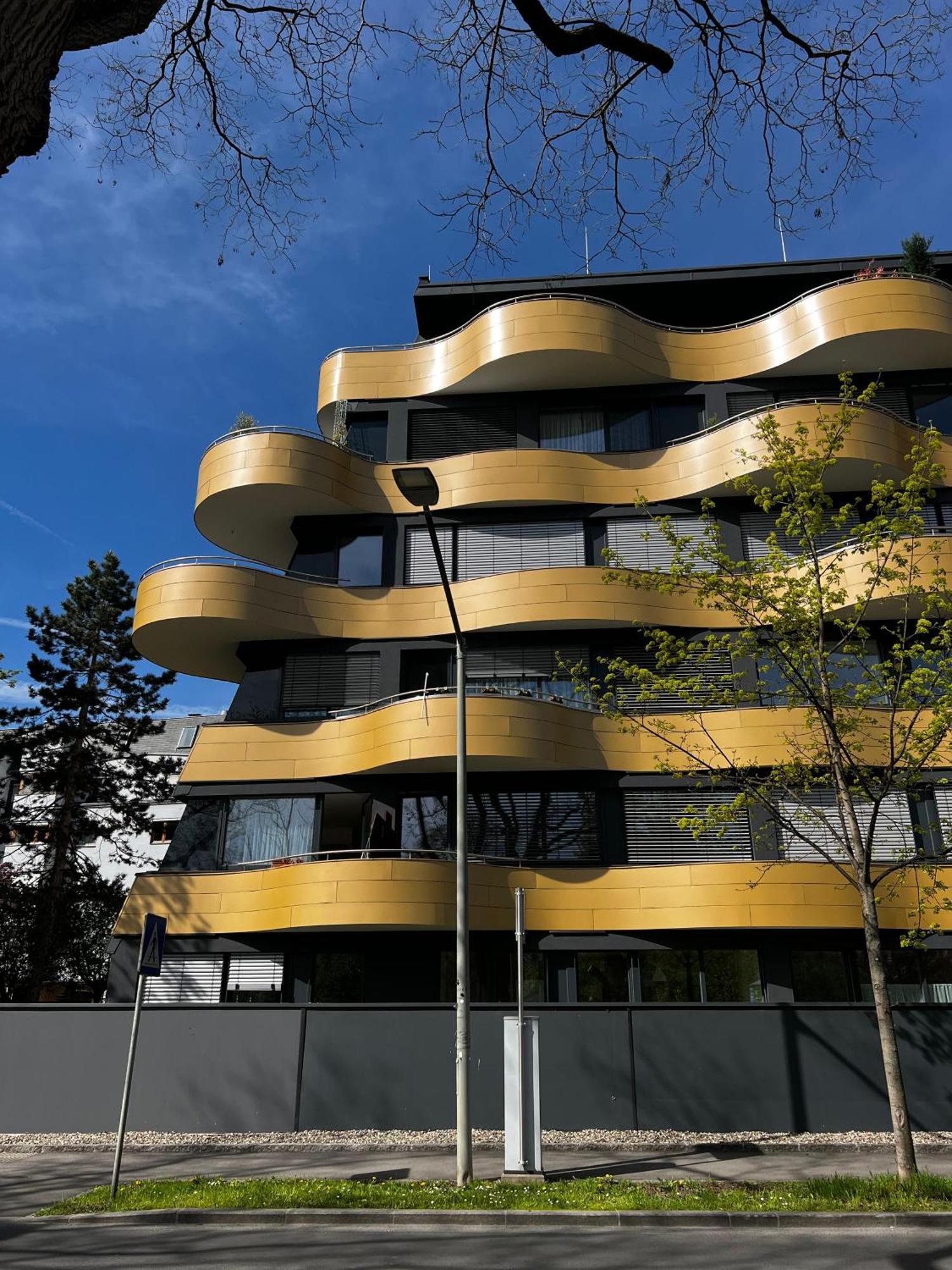 Appartement Reside In The Golden Wave à Graz Extérieur photo